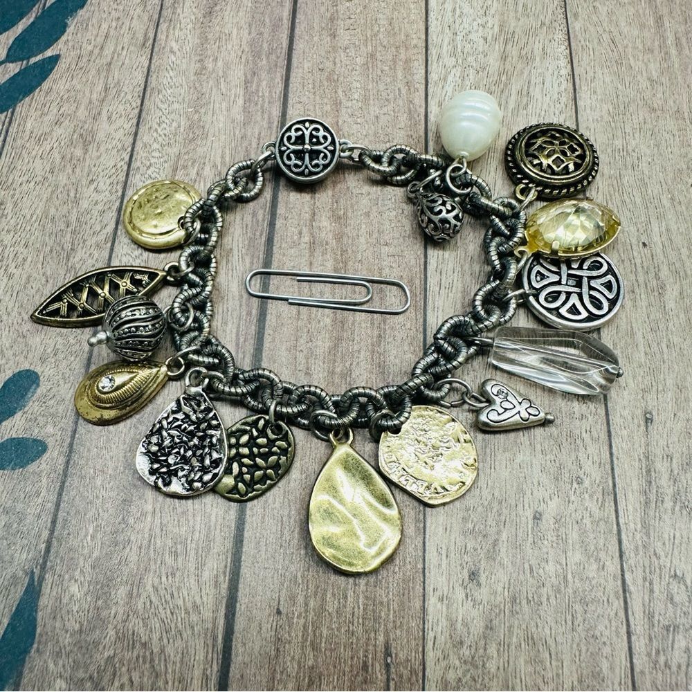 Gold Silvertone‎ Dangle Charm Bracelet Pirate Western